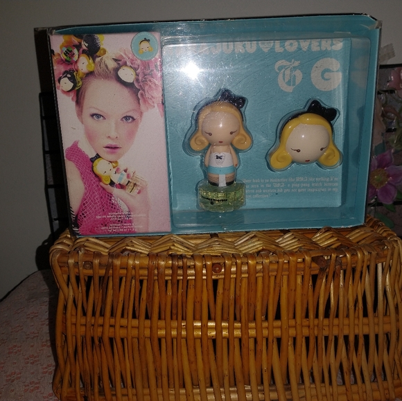 SOLD ✅Harajuku lovers G fragrance set DISCONTINUED & Hard to find - Picture 2 of 4